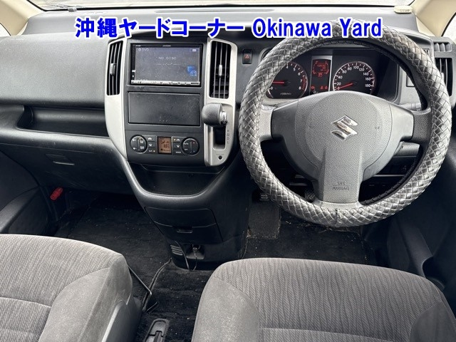 SUZUKI LANDY 2010