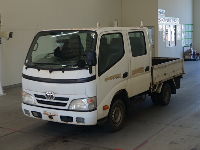 TOYOTA DYNA 2009