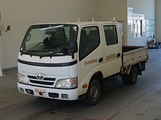 TOYOTA DYNA 2009
