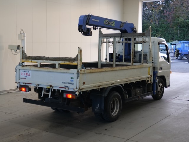 MITSUBISHI CANTER 2016