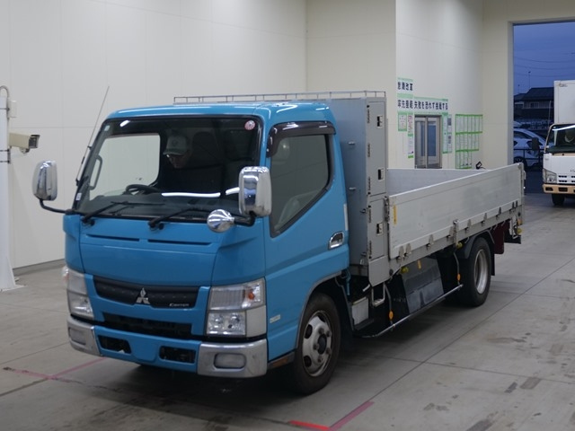 MITSUBISHI CANTER 2015
