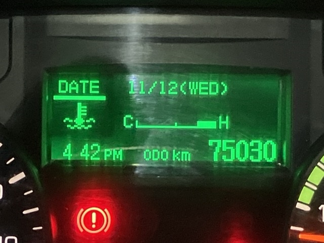 MITSUBISHI CANTER 2015