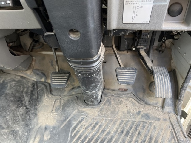 MITSUBISHI CANTER 2017