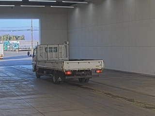 MITSUBISHI CANTER 2010