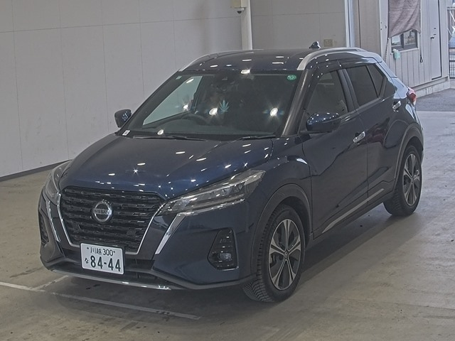 NISSAN KIX 2021
