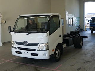 HINO DUTRO 2012