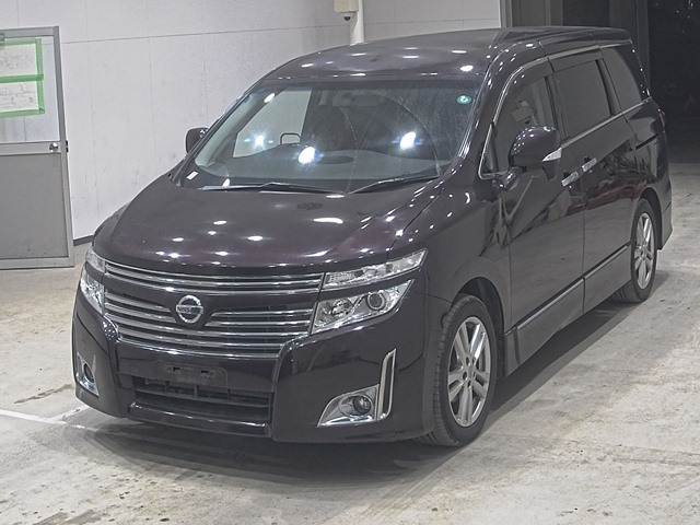 NISSAN ELGRAND 2010