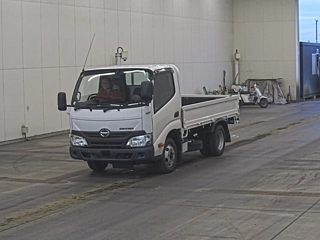 HINO DUTRO 2017