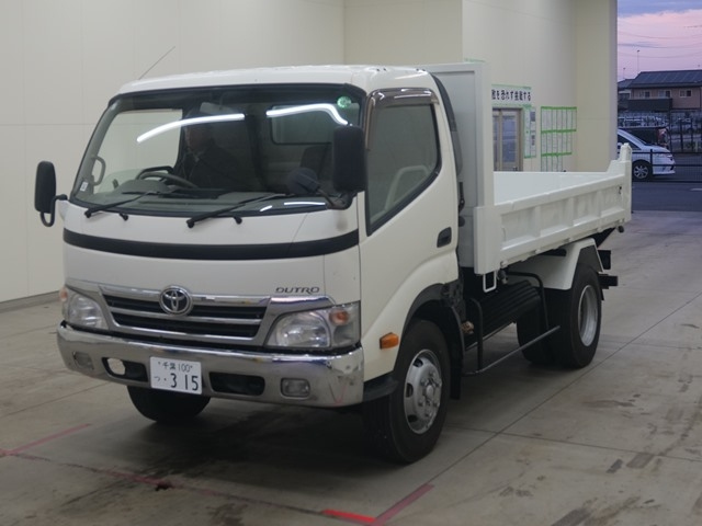 HINO DUTRO 2010