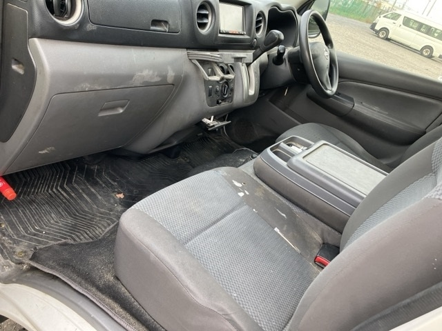 NISSAN CARAVAN VAN 2016