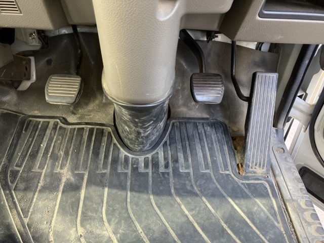 MITSUBISHI CANTER 2016