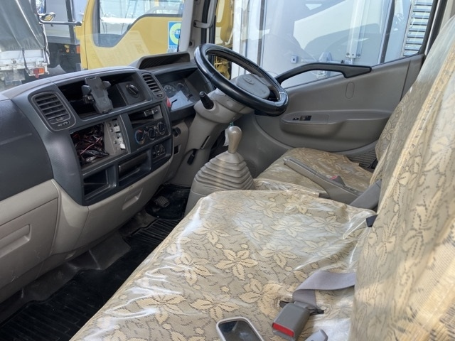 MITSUBISHI CANTER 2016