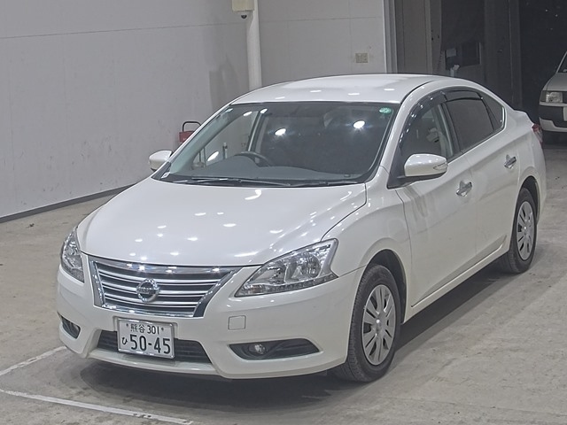 NISSAN SYLPHY 2013