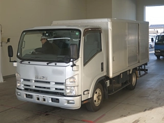 ISUZU ELF 2013