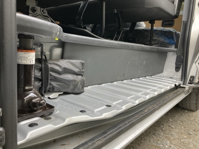 TOYOTA REGIUS ACE VAN 2015