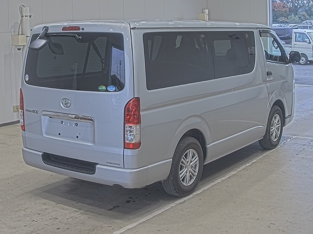 TOYOTA REGIUS ACE VAN 2015