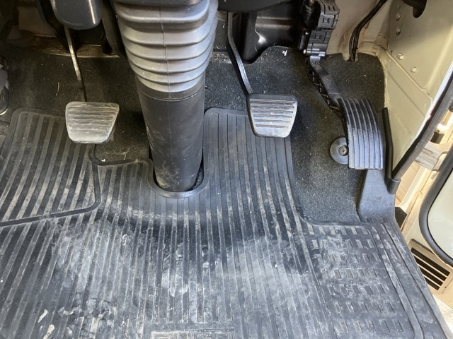 MITSUBISHI CANTER 2017