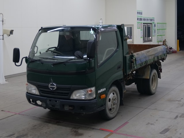 HINO DUTRO 2011