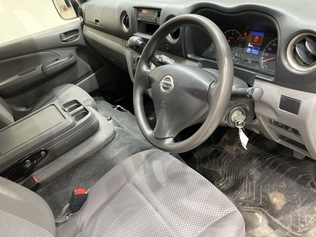 NISSAN CARAVAN VAN 2013