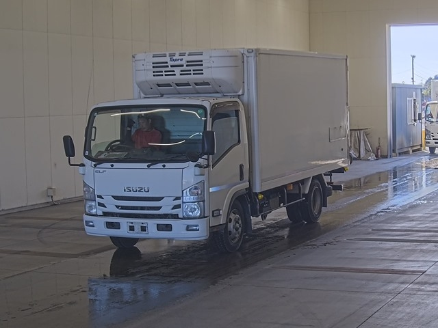 ISUZU ELF 2019
