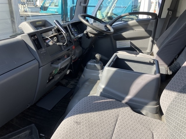 ISUZU ELF 2019