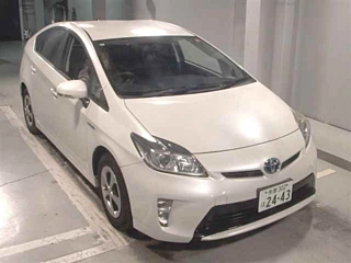TOYOTA PRIUS 2014