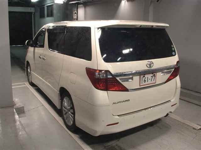 TOYOTA ALPHARD 2012