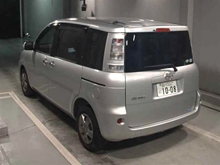 TOYOTA SIENTA 2014