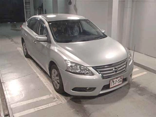NISSAN SYLPHY 2012