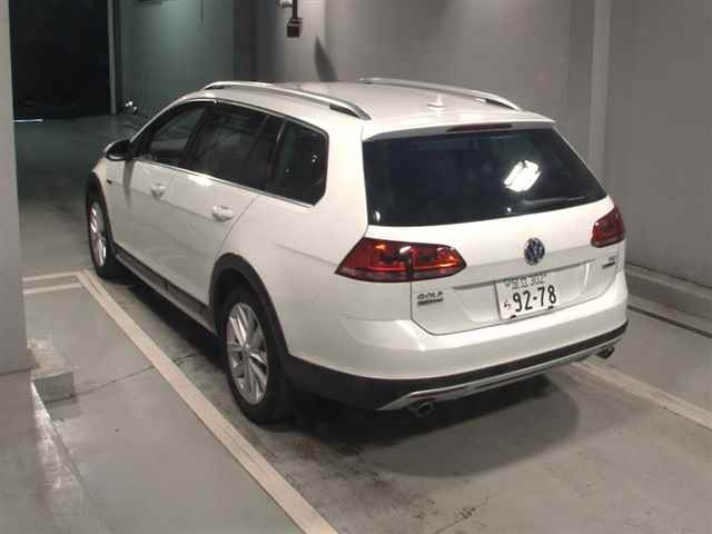 VOLKSWAGEN GOLF ALLTRACK 2017