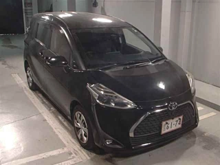TOYOTA SIENTA 2018