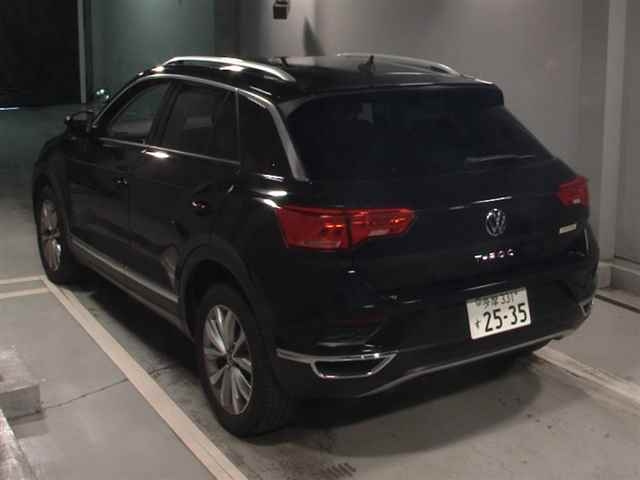 VOLKSWAGEN T-ROC 2021