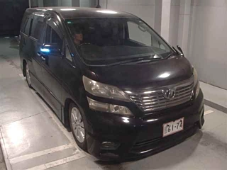 TOYOTA VELLFIRE 2010