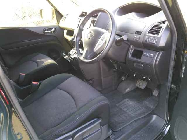 NISSAN SERENA 2012