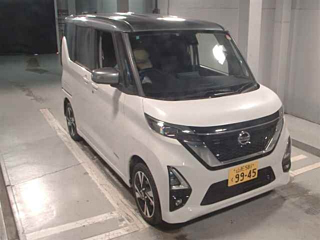 NISSAN ROOX 2023