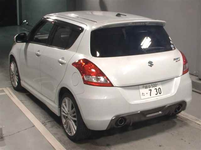 SUZUKI SWIFT 2012