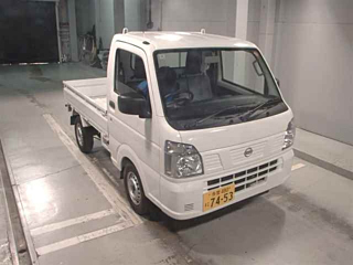 NISSAN CLIPPER TRUCK 2025