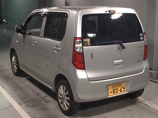 SUZUKI WAGON R 2013