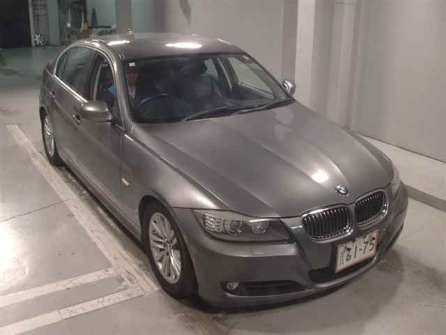 BMW 3 SERIES 2010