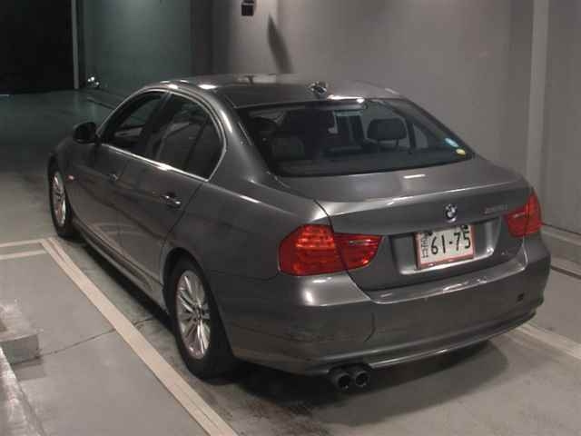 BMW 3 SERIES 2010