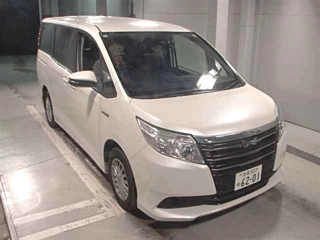 TOYOTA NOAH 2016