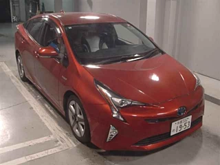 TOYOTA PRIUS 2016