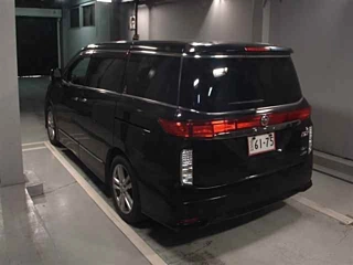 NISSAN ELGRAND 2011