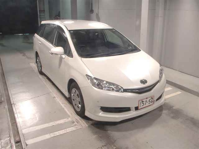 TOYOTA WISH 2014