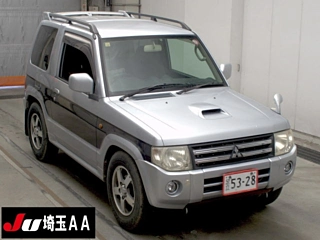 MITSUBISHI PAJERO MINI 2010