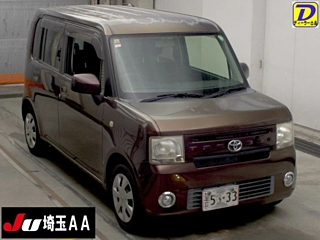 TOYOTA PIXIS SPACE 2012