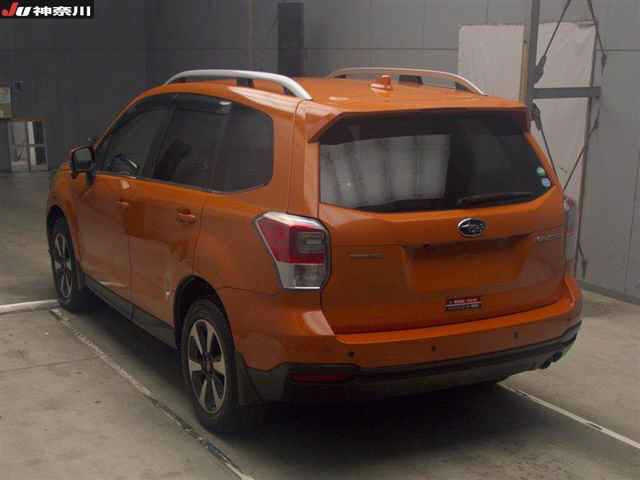 SUBARU FORESTER 2016