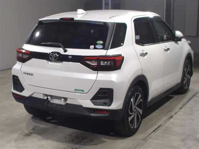 TOYOTA RAIZE 2020