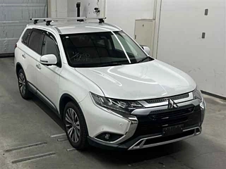 MITSUBISHI OUTLANDER 2019