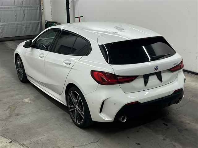 BMW 1 SERIES 2022